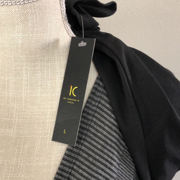 IC Collections open front, flared coverlet with grey diagonal print blk sleeves - Picture 5 of 6